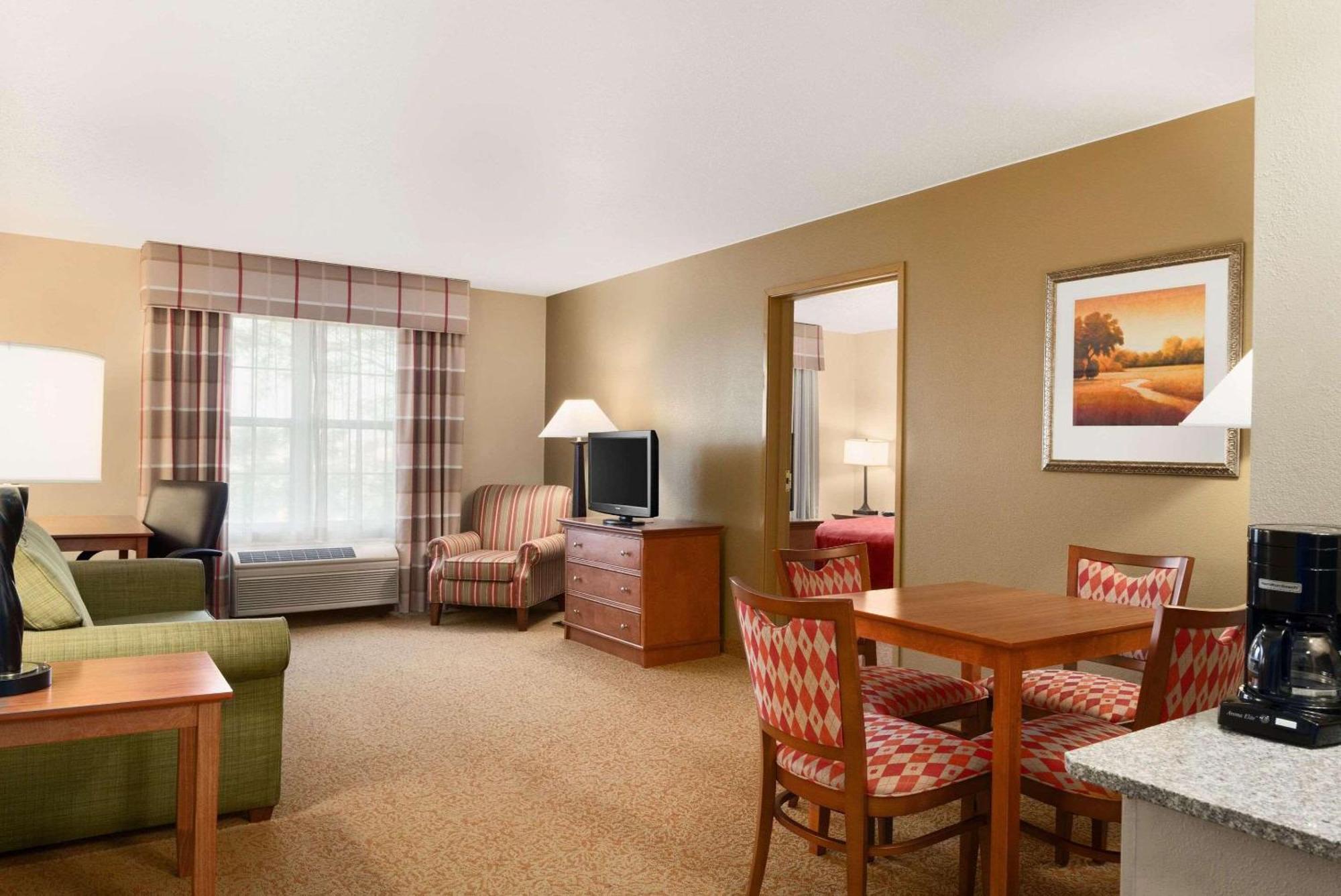 Country Inn & Suites By Radisson, Sycamore, Il Luaran gambar