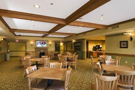 Country Inn & Suites By Radisson, Sycamore, Il Restoran gambar